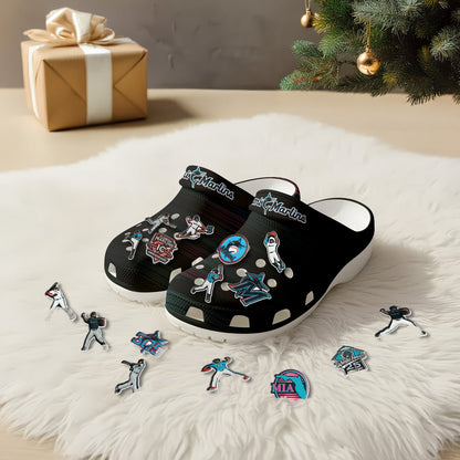 MIA 2026 Black clogs - Charms Gift Set-DTD